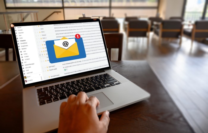 Email authentication